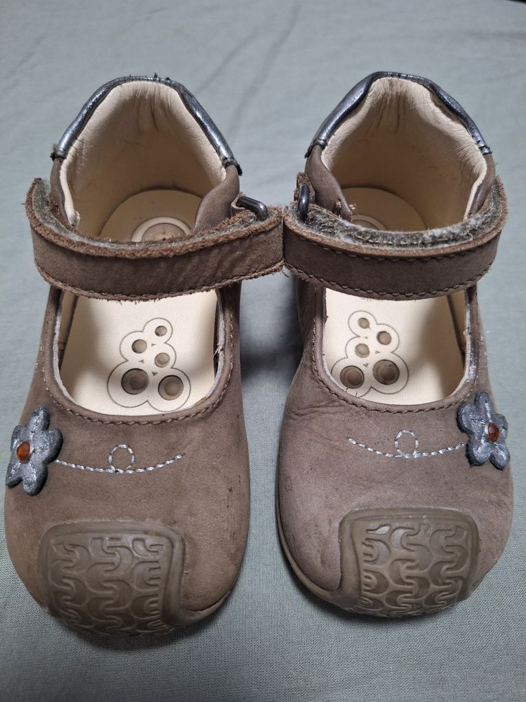Детски обувки Chicco, размер 21