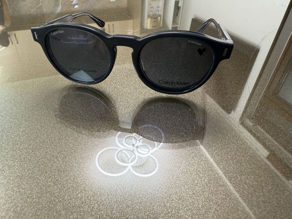 Ochelari de soare + vedere Calvin Klein, Produs Nou