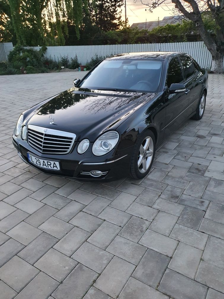 Mercedes   E220 cdi