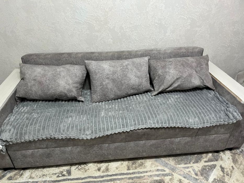 диван , отдам в хорошие руки