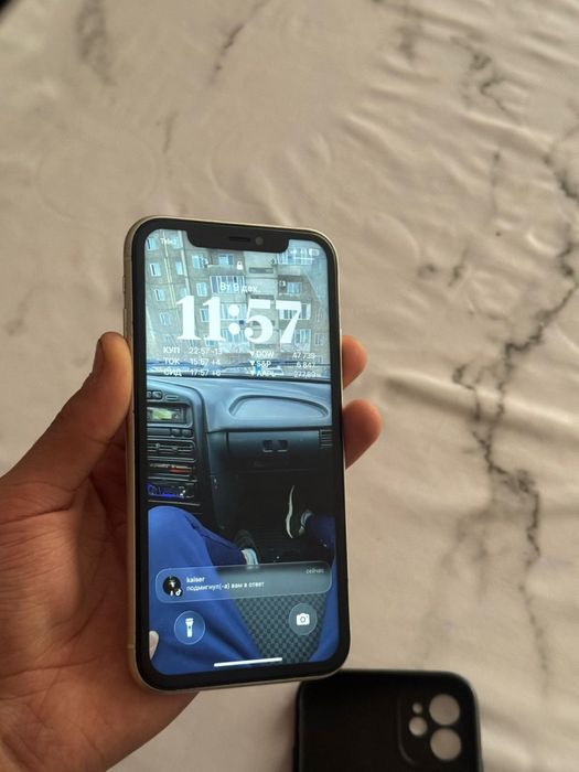 айфон 11 64/78%