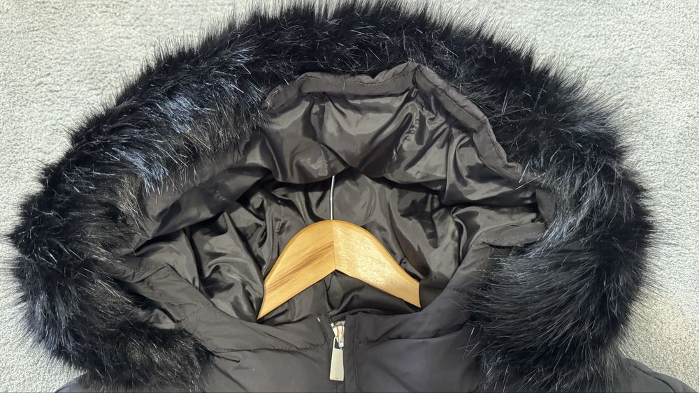 MANGO топло дамско аке