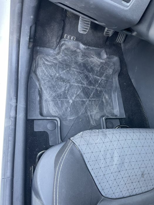 Covoras tavita OEM Clio 5