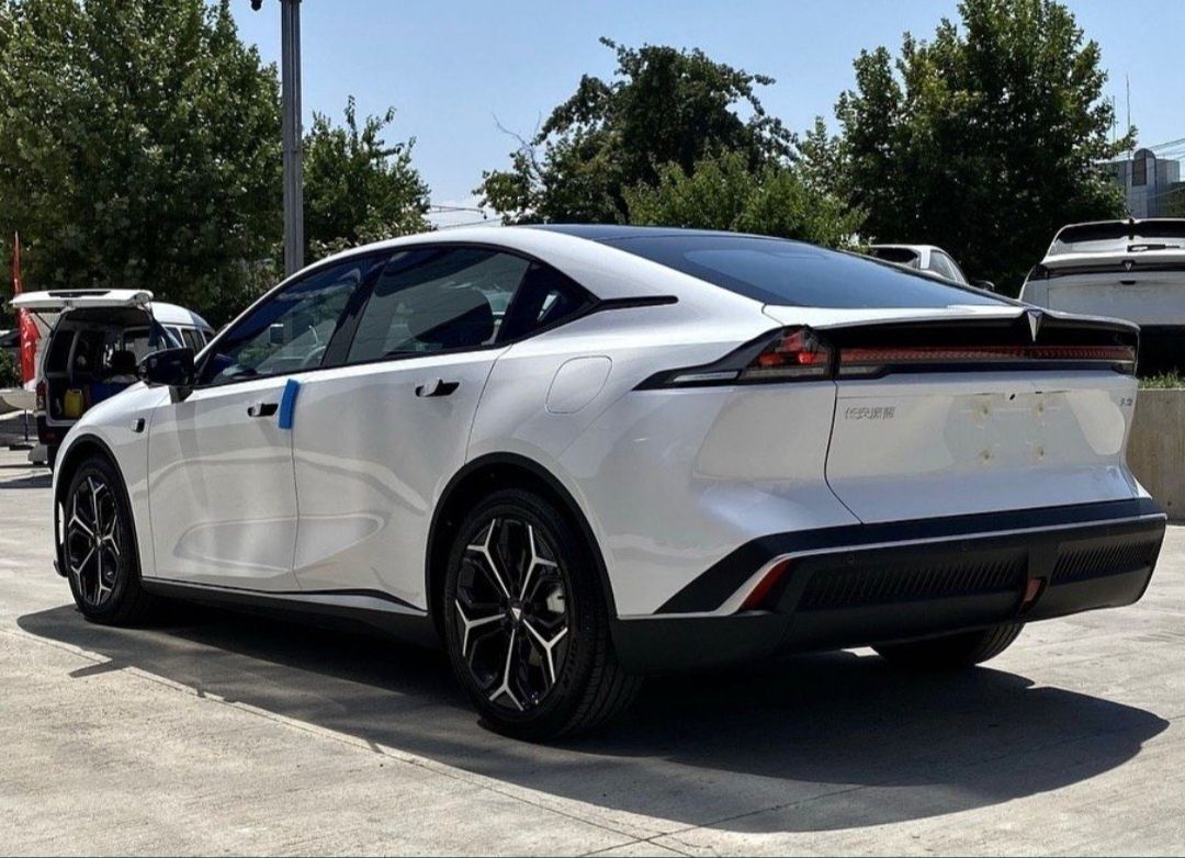 Deepal sl03 hybrid 220 km