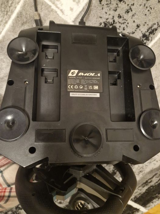 Volan Gaming 900º de Grade Force Feedback FlashFire Imola F107 PC Xbox