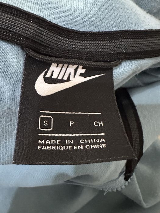 Nike Tech Fleece v1 old season baby blue