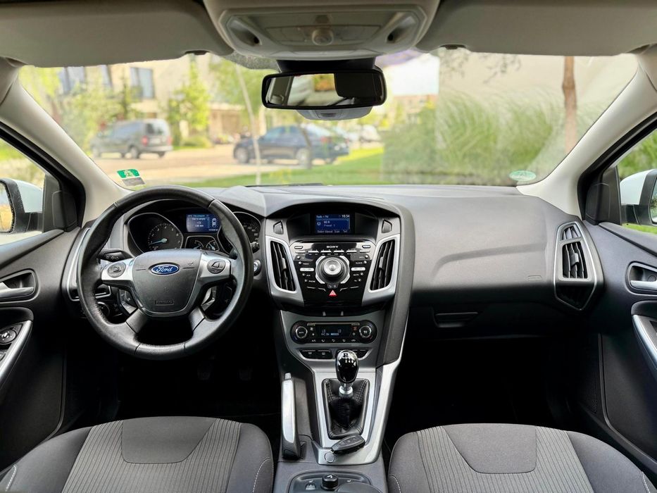 Ford Focus 3 Rate  ST-Line 151.000 KM/Bi-Xenon/SONY/Clima/Line-Assist