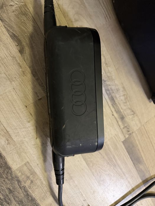 Зарядно за Audi e-tron 3,6kw електрически или плуг ин