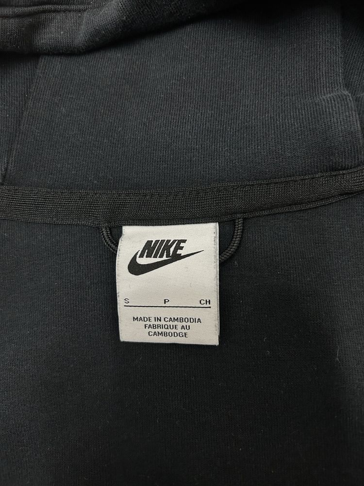 Bluza Nike Tech Fleece S