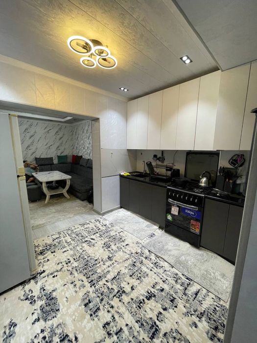 Юнусобод 19 квартал 3 хонали 1 етаж