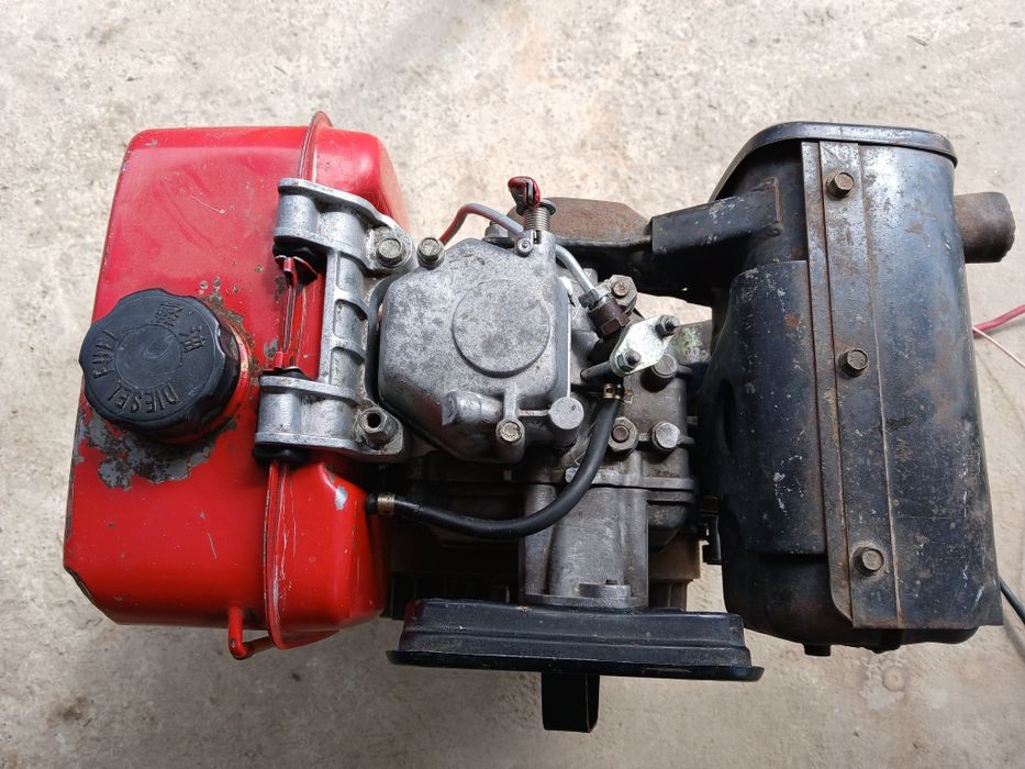 Motor diesel YANMAR