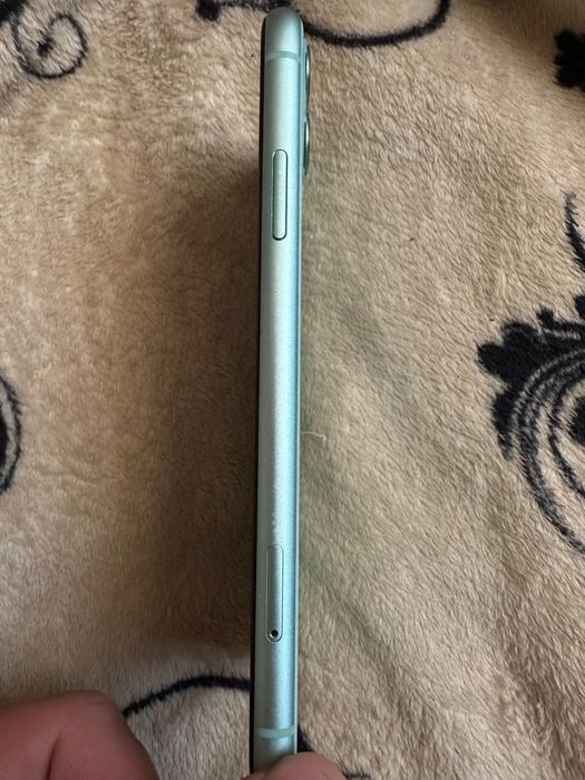 Vând iphone 11 ca nou