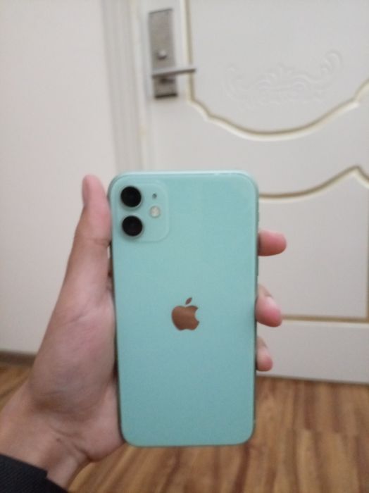 IPhone 11  sastiyana. Ideal