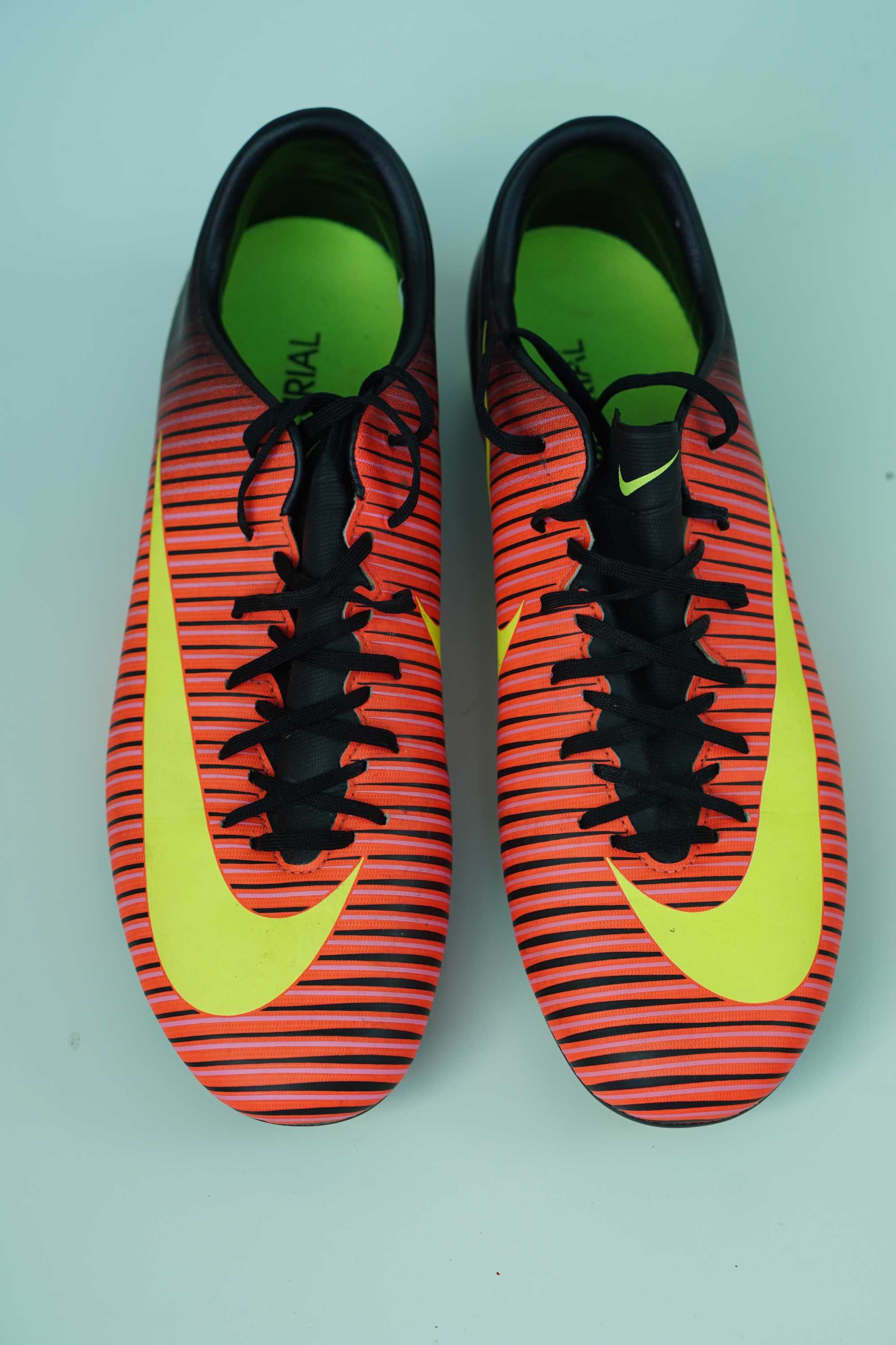 Футболни бутонки - Nike Mercurial