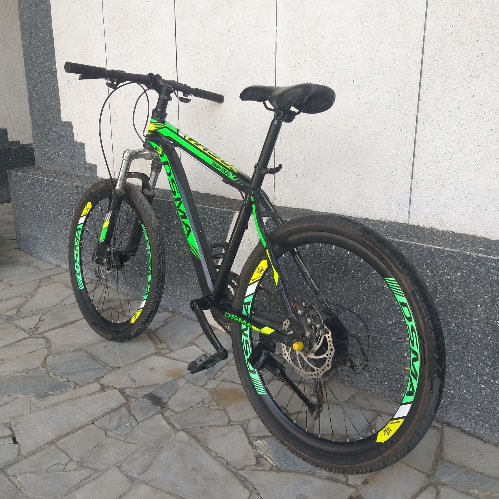 Spartivniy velosipet velik sotiladi