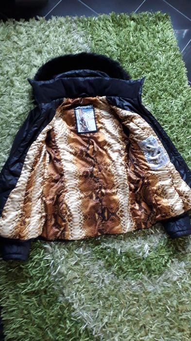 Feshan дамско яке