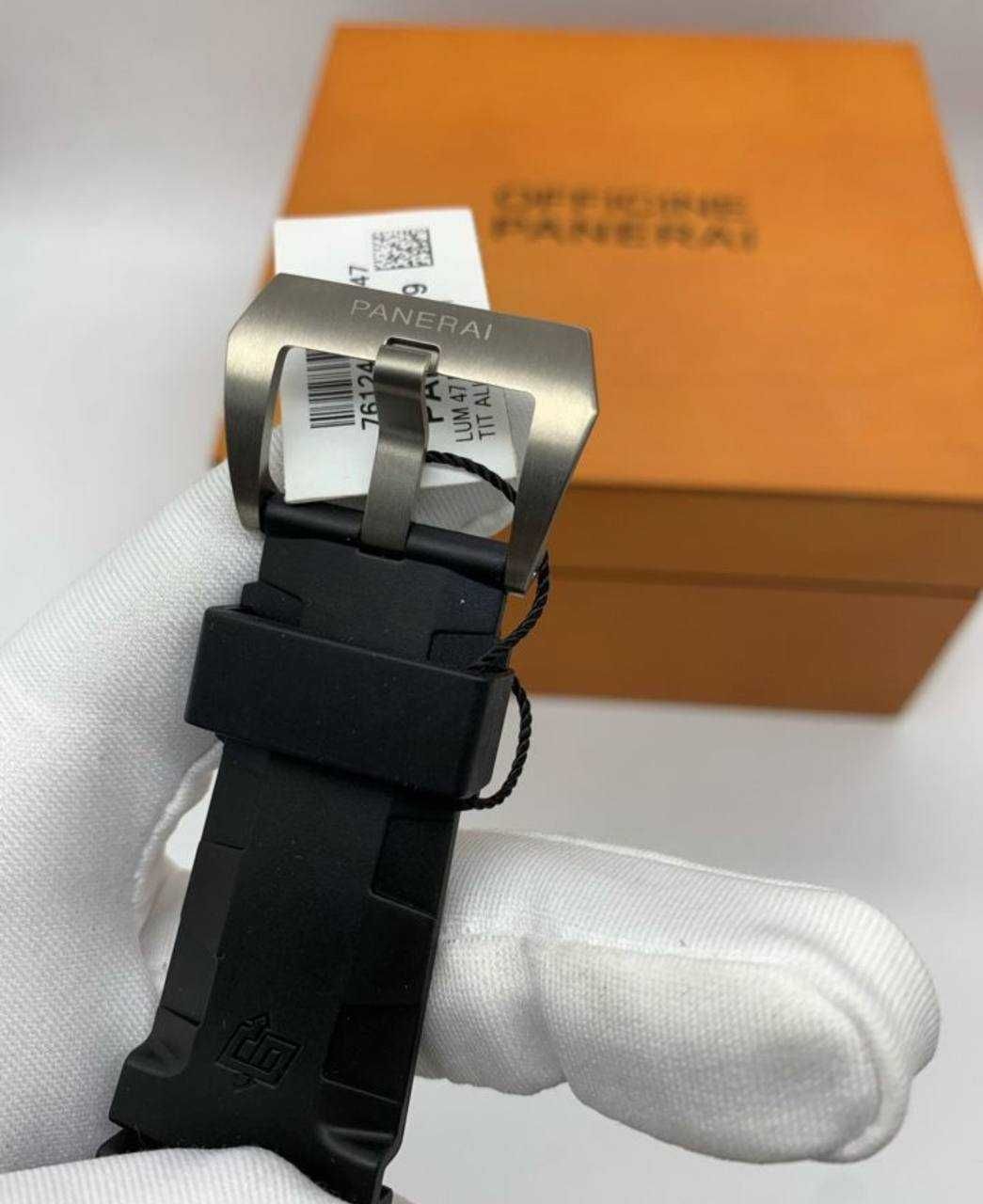 Panerai Luminor Submersible GMT PAM719 Pole 2 Pole Edition