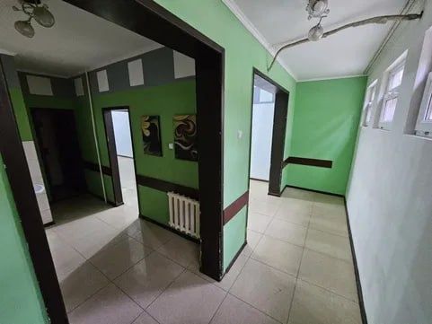 Ттз стадион локомотив 60м² 1этаж 3комнаты  в доль дороги Юр адреса