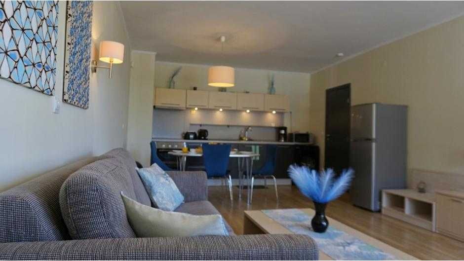 Продава се Двустаен апартамент в Варна, Център - 80 кв.м за 1049 €/кв.м - Снимка #2