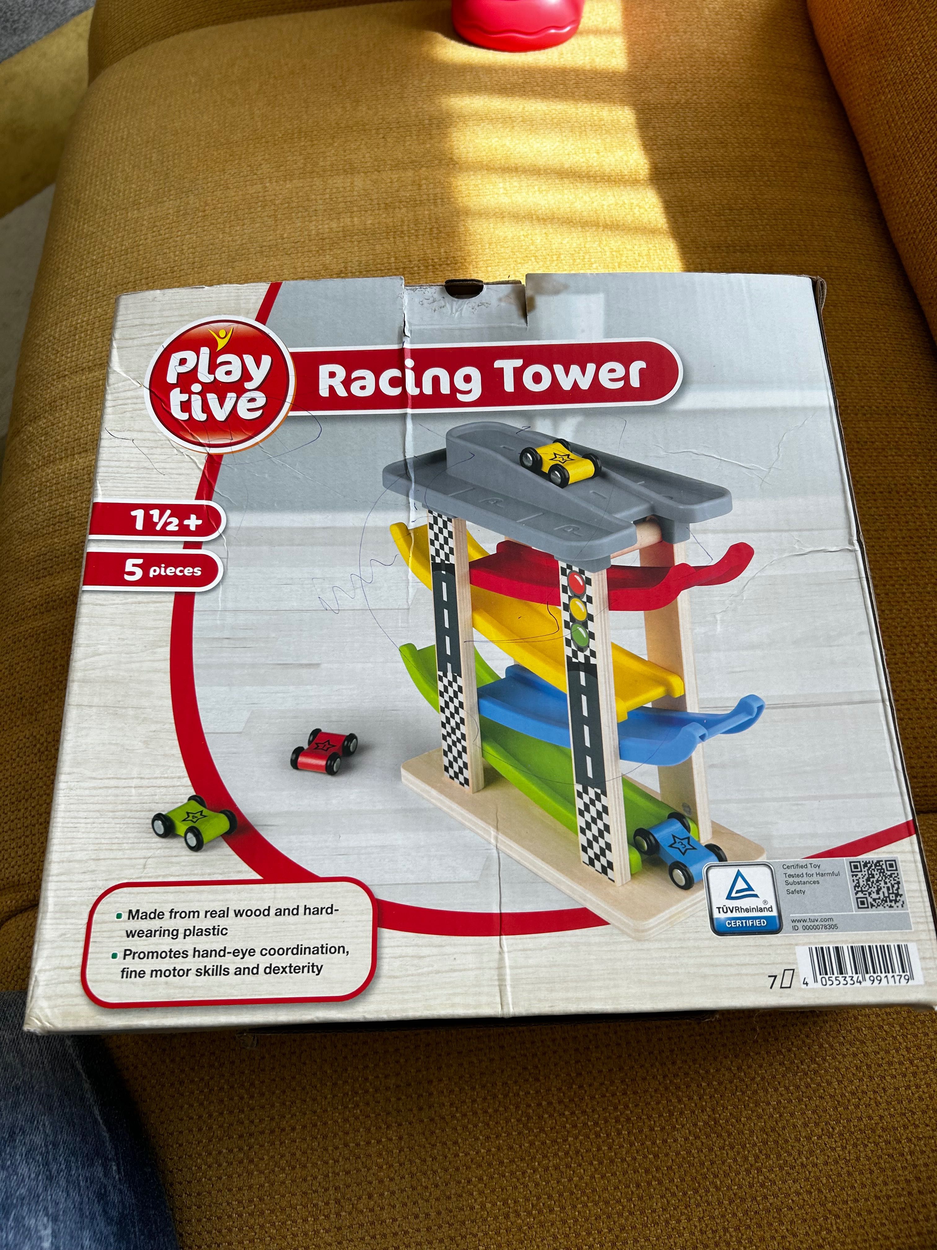 Racing tower  din lemn