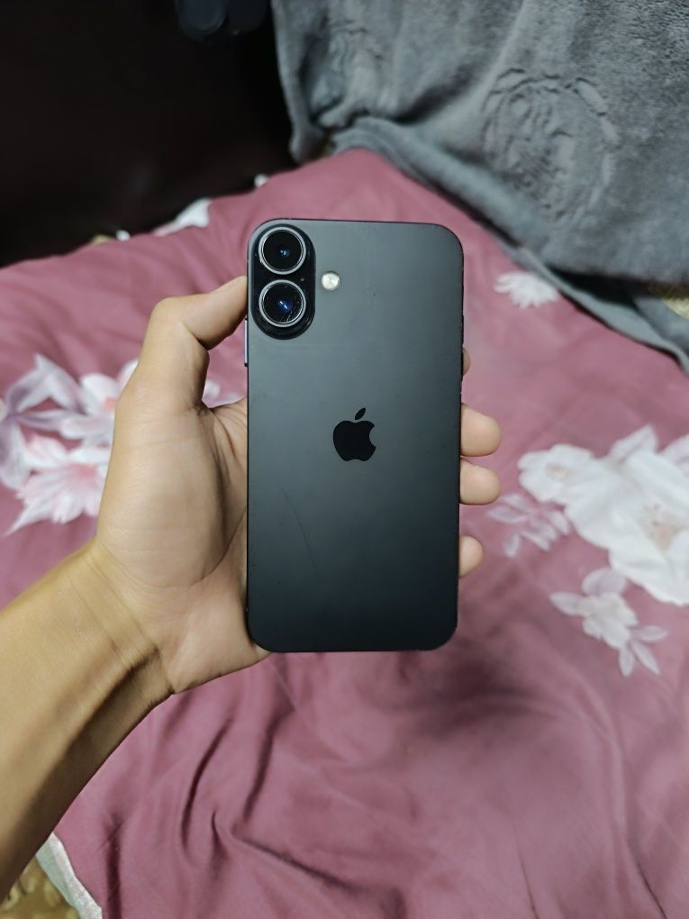 XR 128 GB телефон