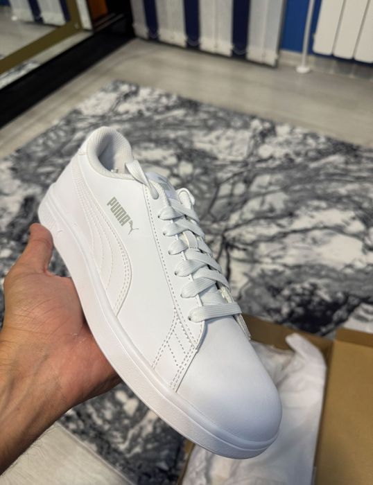 Оригинални Обувки