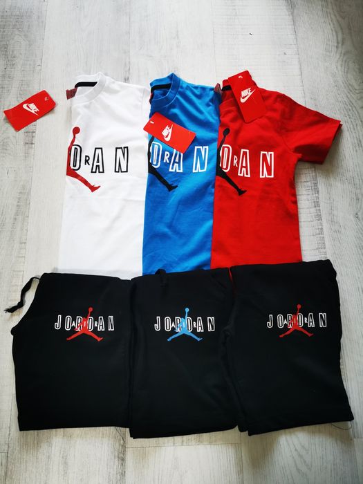 Set Nike Jordan 100 ron