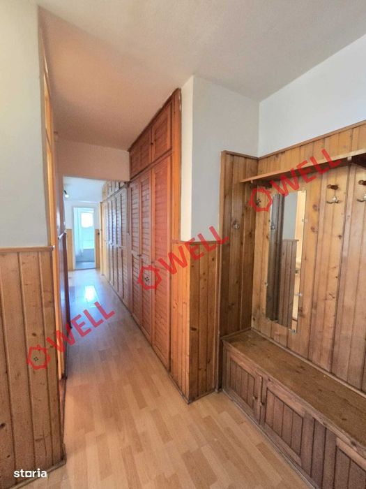 De vânzare apartament cu 3 camere în Sfântu Gheorghe, pe str Podului!