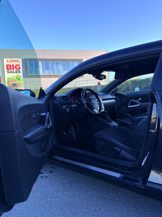 Volkswagen Scirocco 2009 1.4 tsi 160 cp