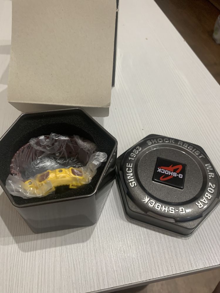 Продам часы g -shock