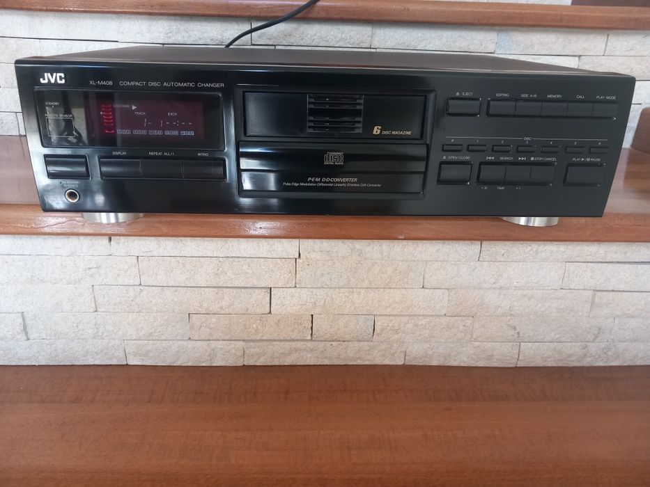 CD JVC XL-M408 cu magazie de Cd