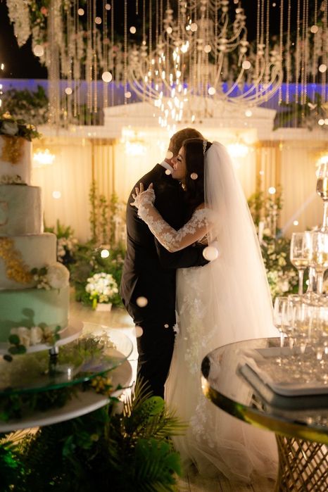 Fum Greu la Dansul Mirilor/Vulcani/Masina Baloane/Artificii Exterioare