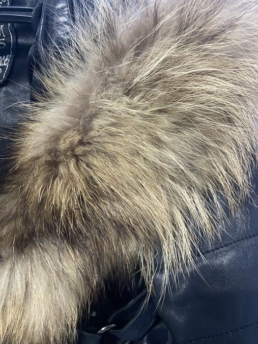 Дамско кожено яке