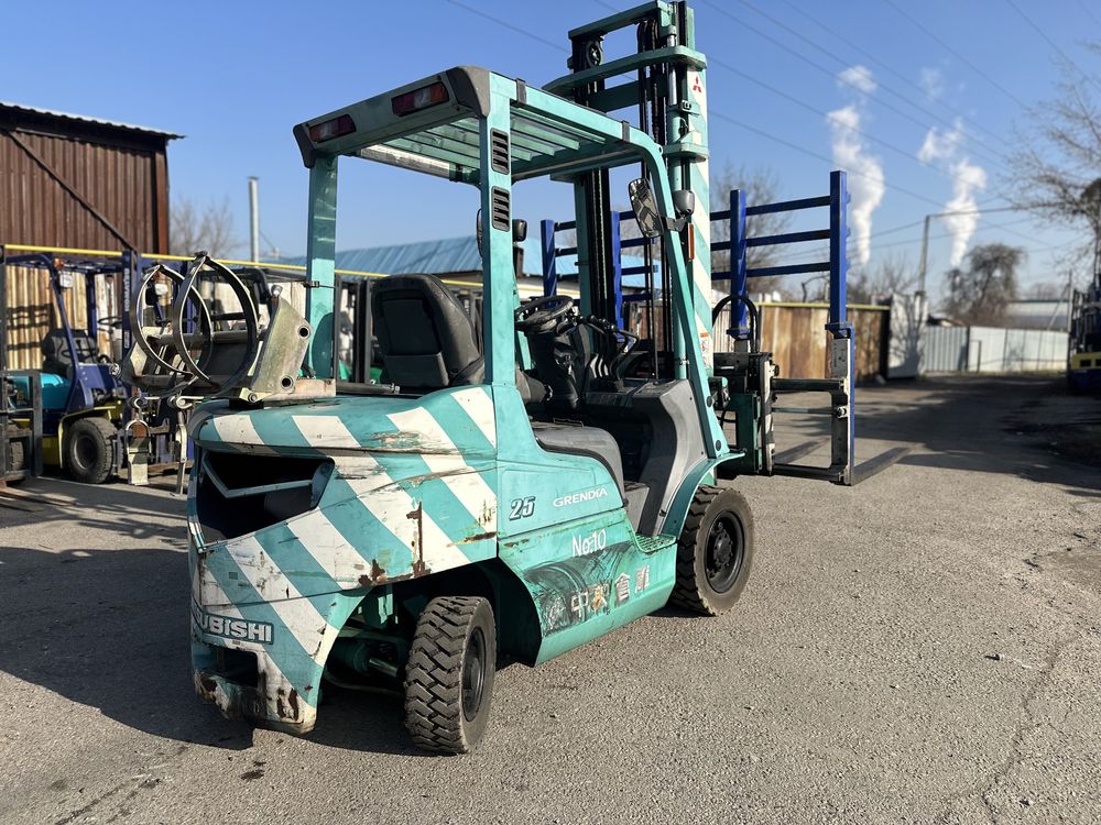 Mitsubishi FG25T 2009г. Вилочный погрузчик