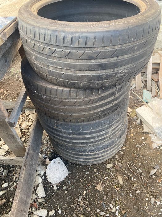 Anvelope în stare bună