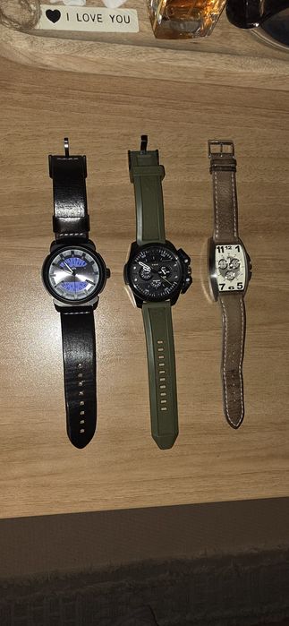 продавам мъжки часовни Diesel, Police,Tommy