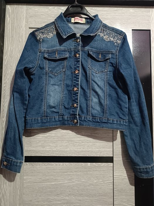 Джинсовая куртка