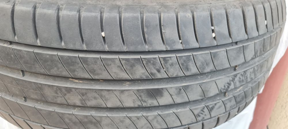 Cauciucuri Michelin 225 50 18 vara