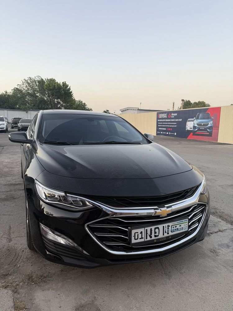 Chevrolet Malibu 2021 yil ideal xolata 2.0 turbo