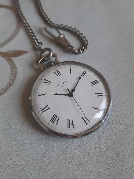 Карманные механические часы СССР-"Луч"