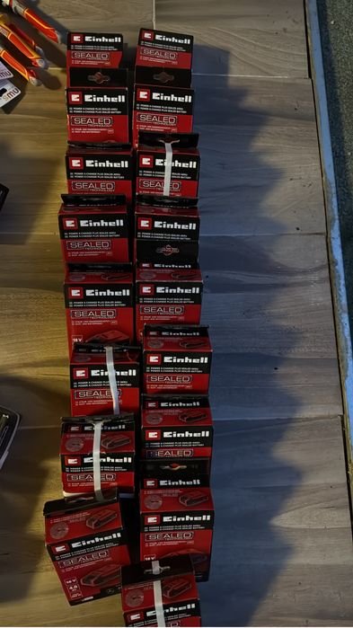 Acumulatori Einhell noi de 5,2 ah….6 ah …..8 ah…4 ah…3 ah