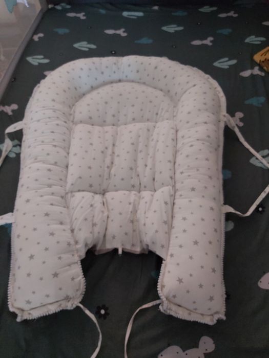 Baby nest Delux 250 lei ușor negociabil
