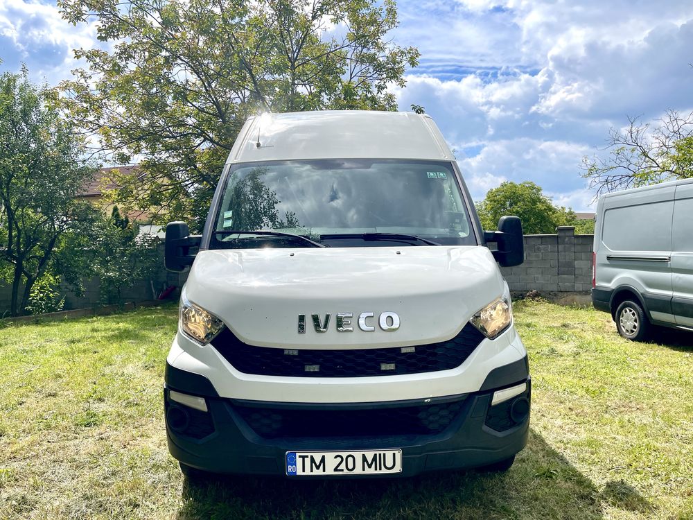 Iveco Daily 2015 – 2.3 Diesel – L3H2 – 235.000 km – Service la zi