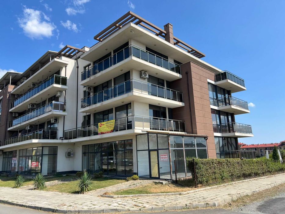 Продава се Двустаен апартамент в Свети Влас - 67 кв.м за 970 €/кв.м - Снимка #3