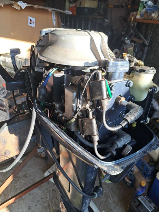 Извънбордов двигател Ямаха 25 коня