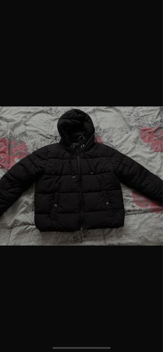 Черно зимно яке