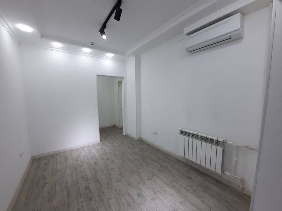 Аренда офис метро Айбек
70м2