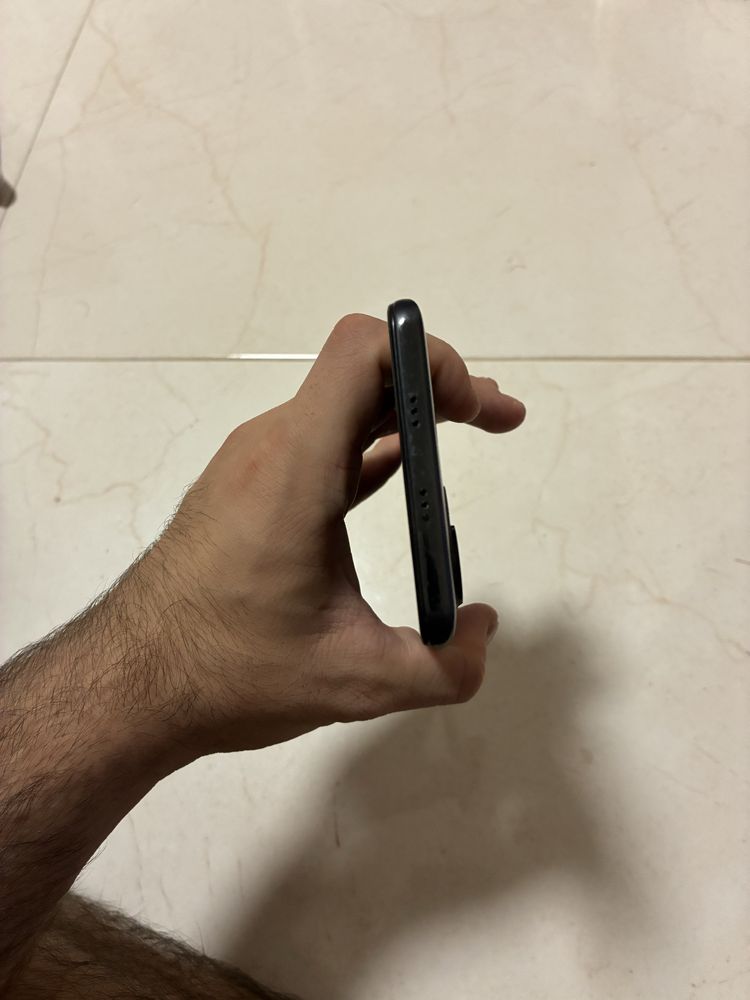 Poco f3 256GB С оригинално зарядно!