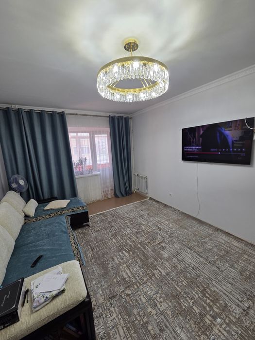 Просторная 3 ком в районе Ай-ти школы