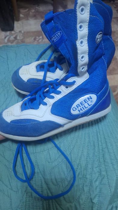 Продам обувь для бокса